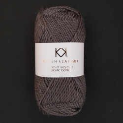 Charcoal - Recycled Bottle Yarn