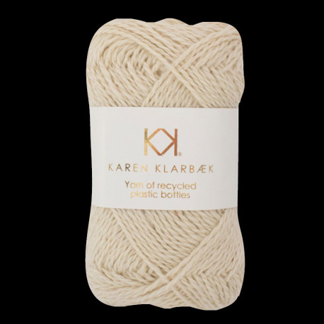 Nature White - Recycled Bottle Yarn
