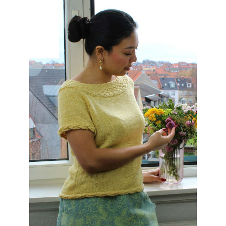 21-7 C - Sommerbluse med strikket fletværk (3 varianter) - e-opskrift