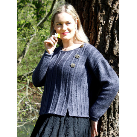 13-68 Tidløs, klassisk bluse i Linea hør eller uld - e-opskrift