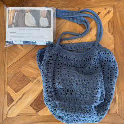 8/8: Kit til Lappeshopper i JEANS BLUE + trykt opskrift på Lappeshopper